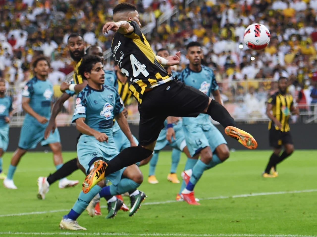 الاتحاد والتعاون - الدوري السعودي